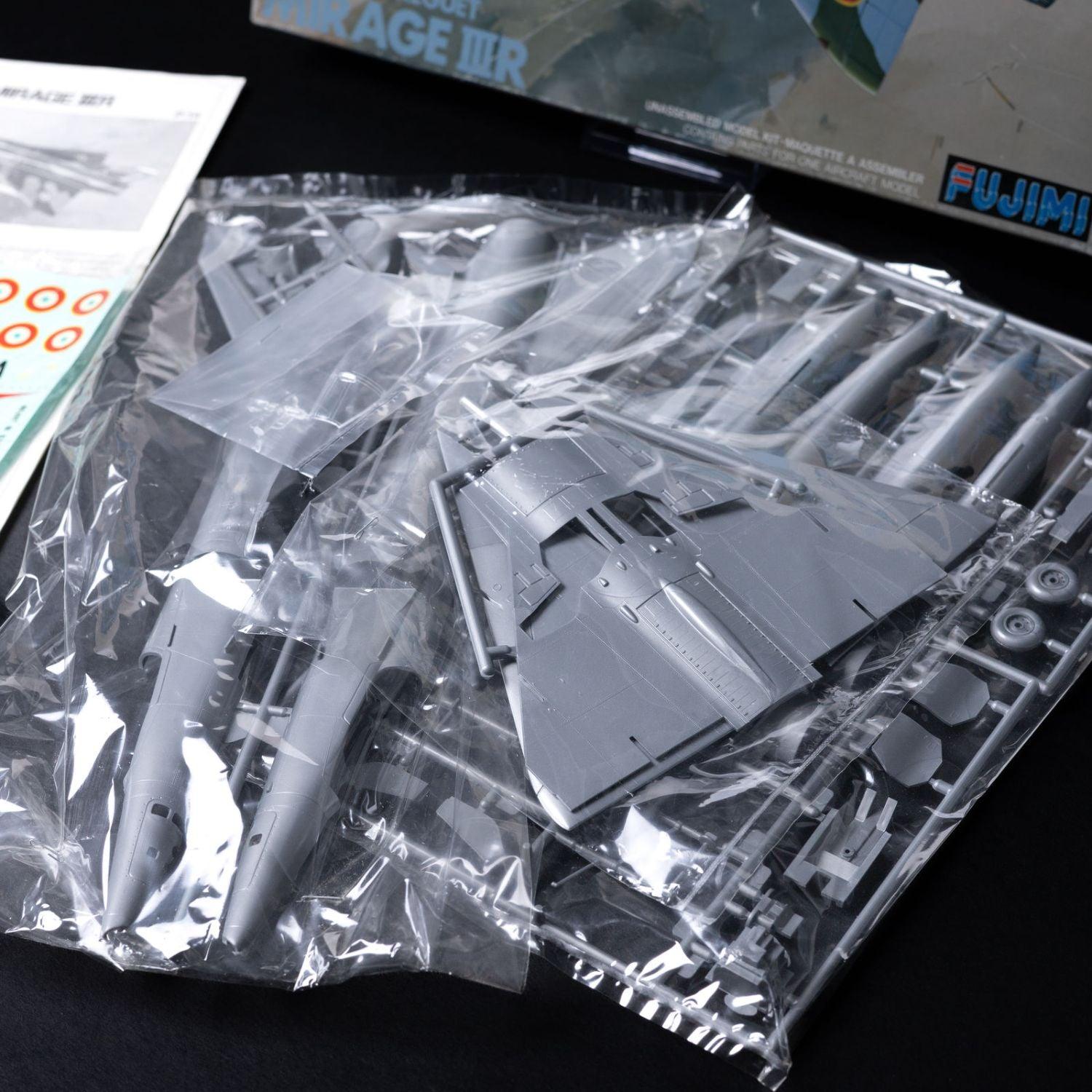 dassault-breguet-mirage-iii-r-bausatz-modell-30014-massstab-148-sealed-bags-5 - Utopia Collectibles