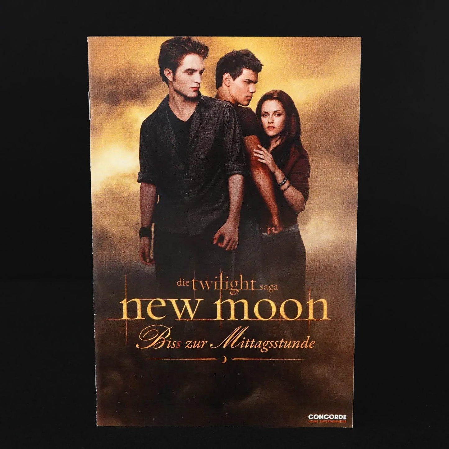 die-twilight-saga-new-moon-biss-zur-mittagsstunde-2-disc-fan-edition-4 - Utopia Collectibles