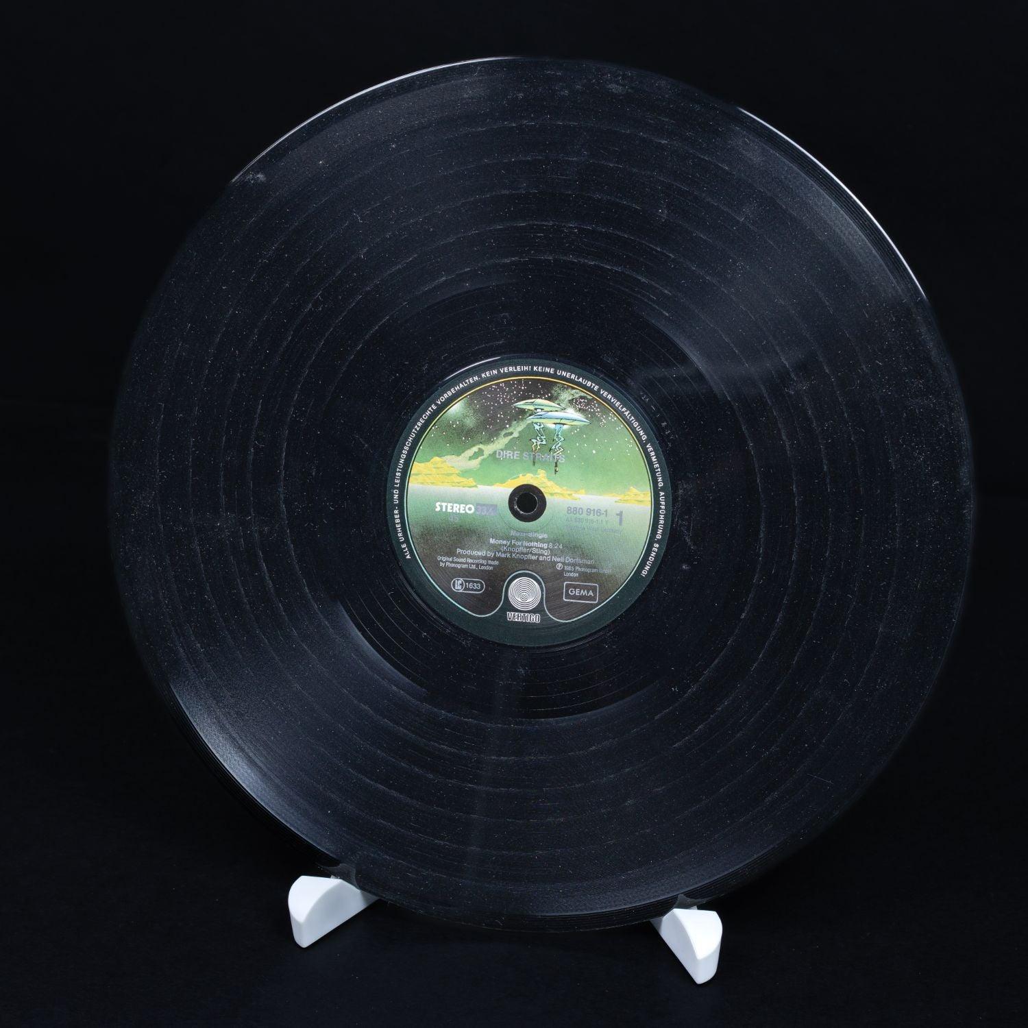 dire-straits-money-for-nothing-vinyl-maxi-single-12-schallplatte-vgvg-4 - Utopia Collectibles