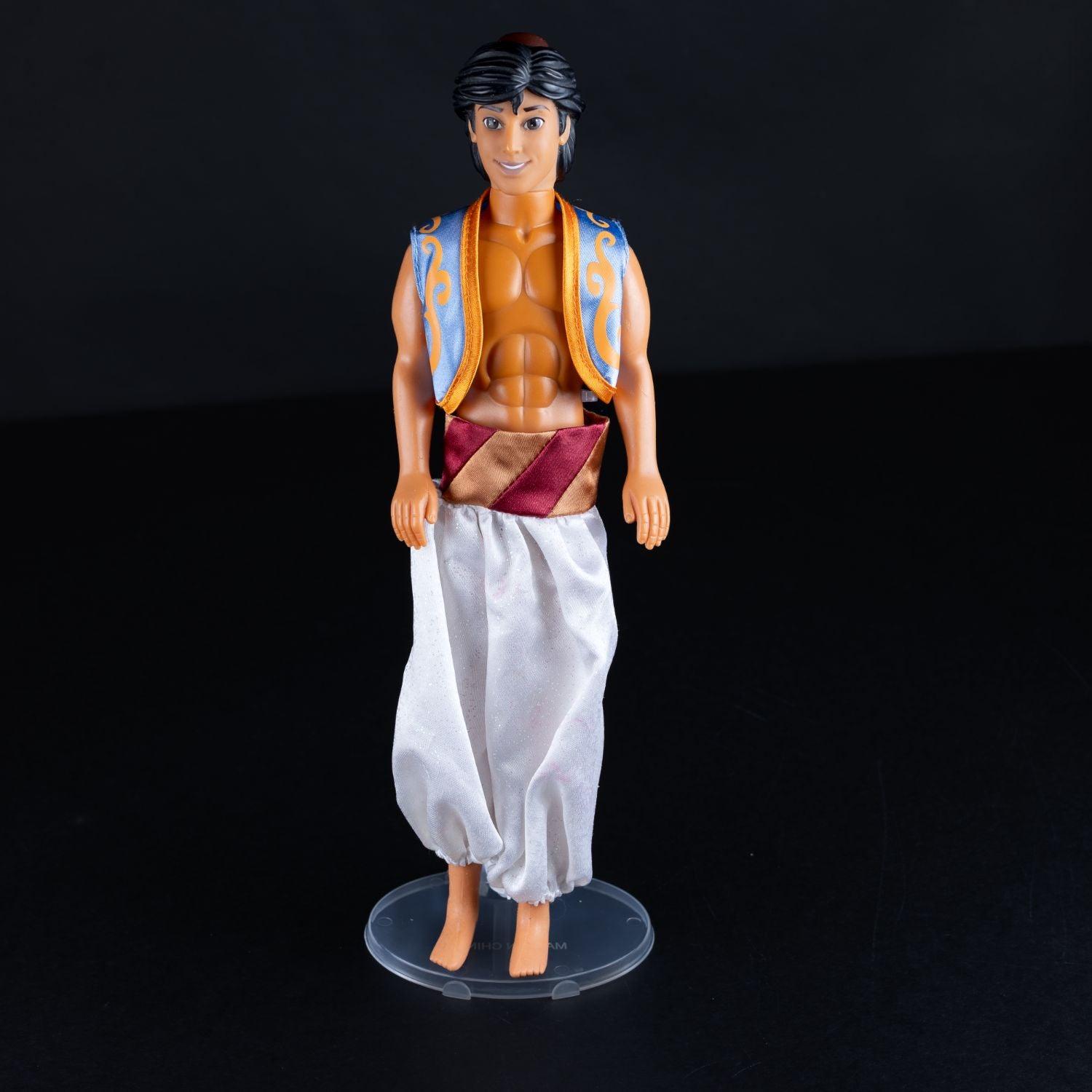 disney-aladdin-simby-toys-puppe-ca-30-cm-gebraucht-guter-zustand-1 - Utopia Collectibles