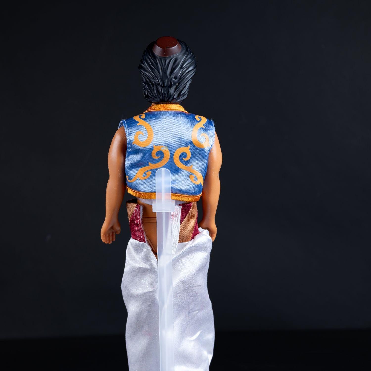 disney-aladdin-simby-toys-puppe-ca-30-cm-gebraucht-guter-zustand-3 - Utopia Collectibles