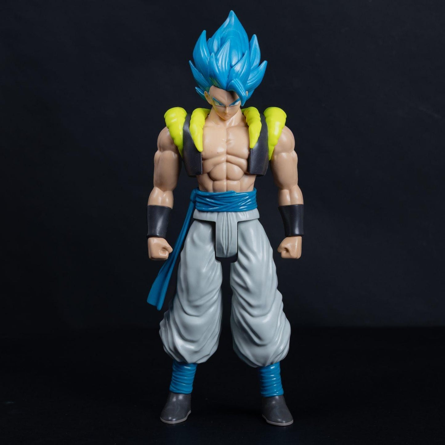 dragon-ball-super-action-figur-blue-gogeta-36745-30-cm-zustand-sehr-gut-3 - Utopia Collectibles