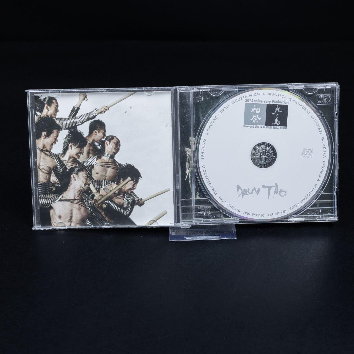 drum-tao-phoenix-recorded-live-in-akasaka-blitz-tokyo-signiert-nm-vg-4 - Utopia Collectibles