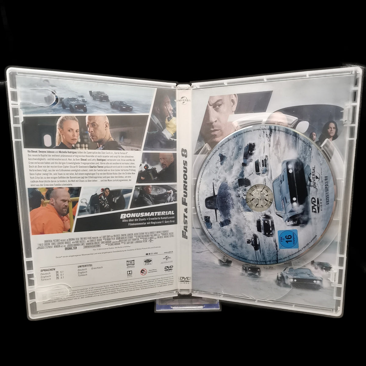 Fast & Furious 8 - Bonusmaterial - FSK 16 - Action - DVD - Film - Sehr gut
