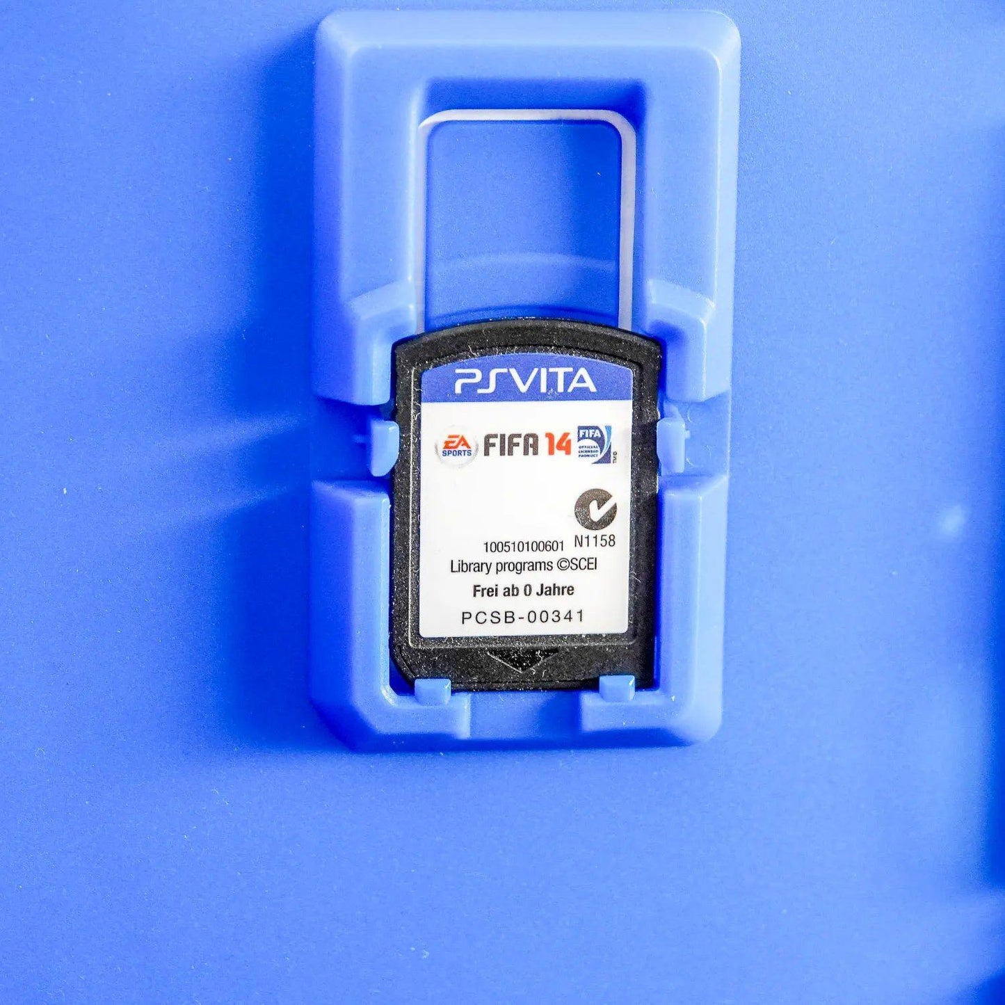 fifa-14-legacy-edition-playstation-ps-vita-deutsch-gebraucht-6 - Utopia Collectibles