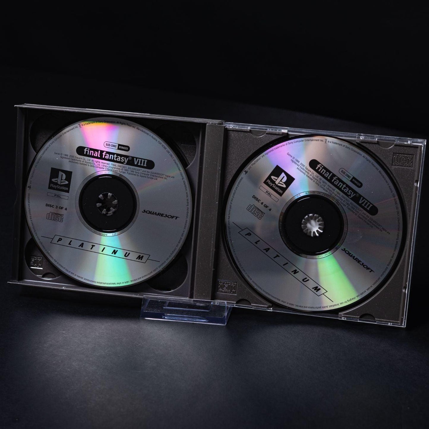 Final Fantasy VIII / 8 - Playstation PS1 PAL - Platinum - CiB - Zustand Sehr Gut