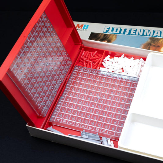 flottenmanoever-gesellschaftsspiel-2-spieler-retro-zustand-sehr-gut-2 - Utopia Collectibles