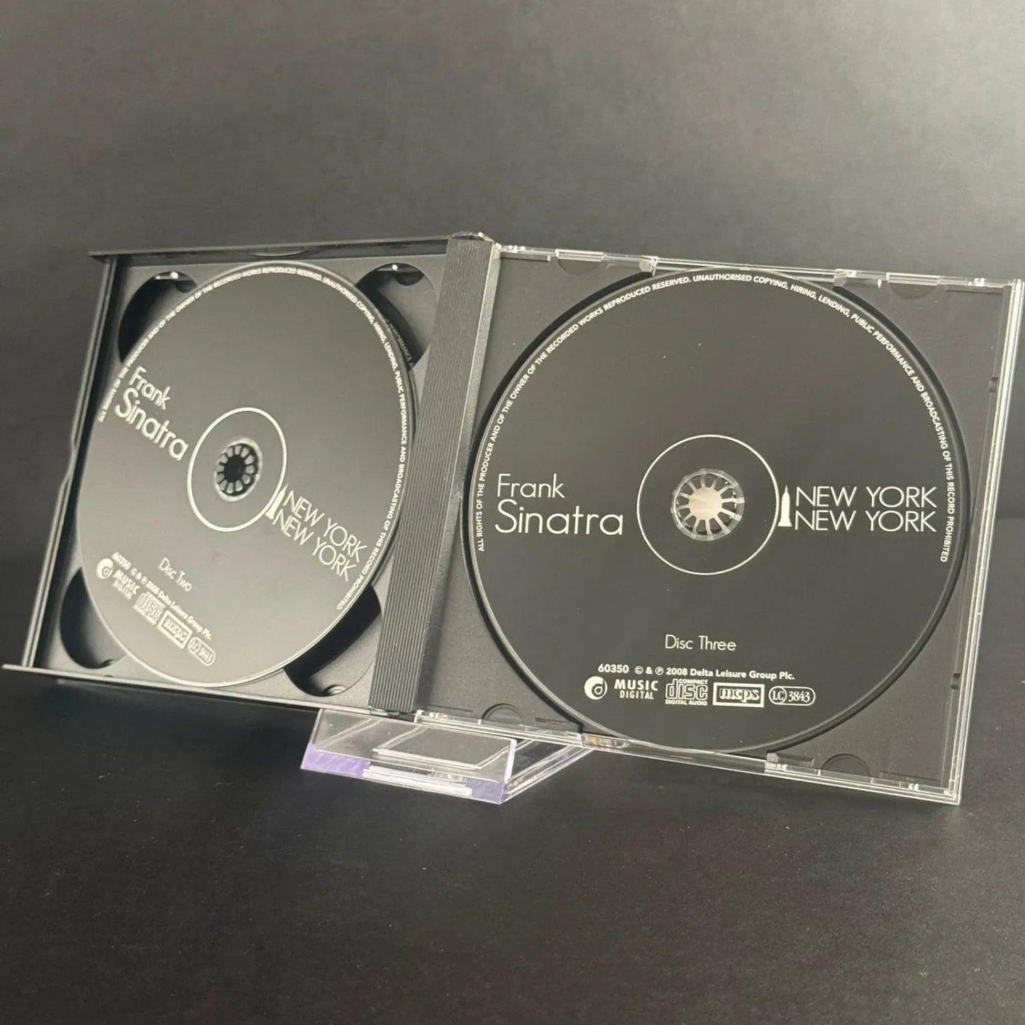 frank-sinatra-new-york-new-york-2008-3-cd-case-mit-schuber-69-tracks-5 - Utopia Collectibles