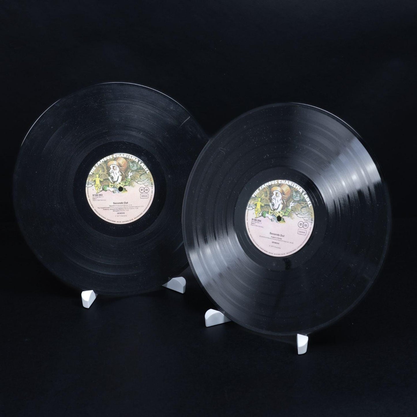 genesis-seconds-out-vinyl-lp-schallplatte-vg-vg-5 - Utopia Collectibles