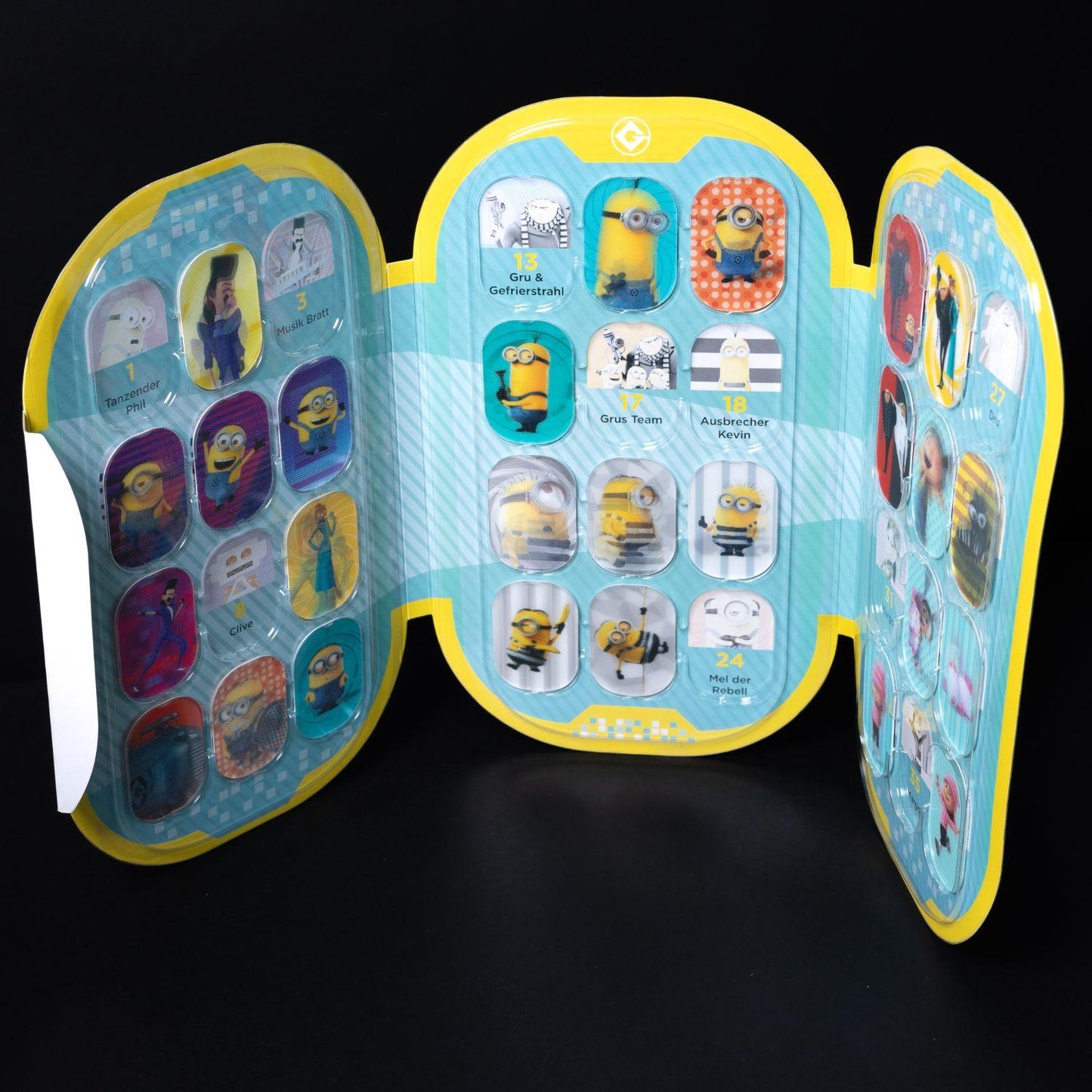 ich-einfach-unverbesserlich-3-sammelalbum-mit-26-von-36-lenticular-karten-3 - Utopia Collectibles