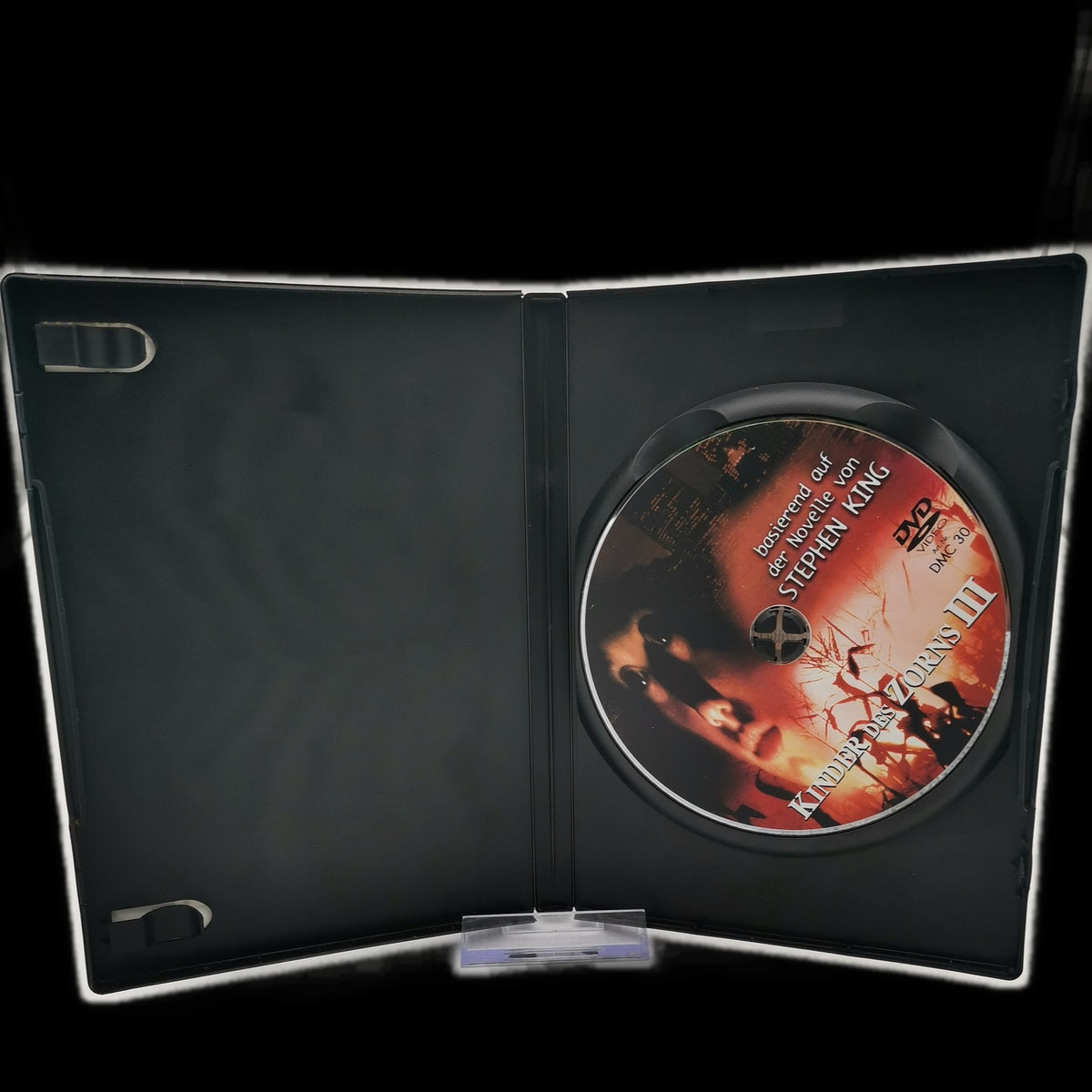 Kinder des Zorns III - DVD - Horror - Geister - Film - Leichte Gebrauchsspuren