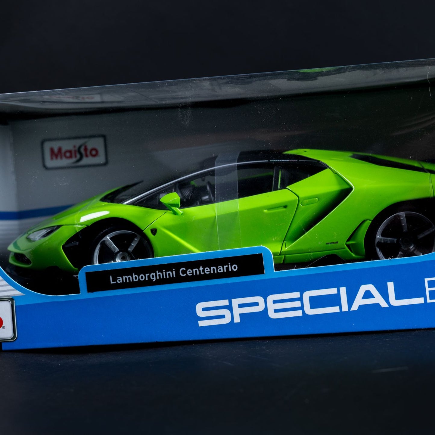 Lamborghini Centenario Modellauto - Diecast Standmodell - Maßstab 1:18 - Grün