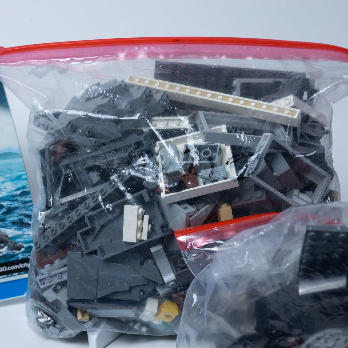 LEGO City - Polizeiquartier auf der Gefängnisinsel - Modell 60130 - Vollständig