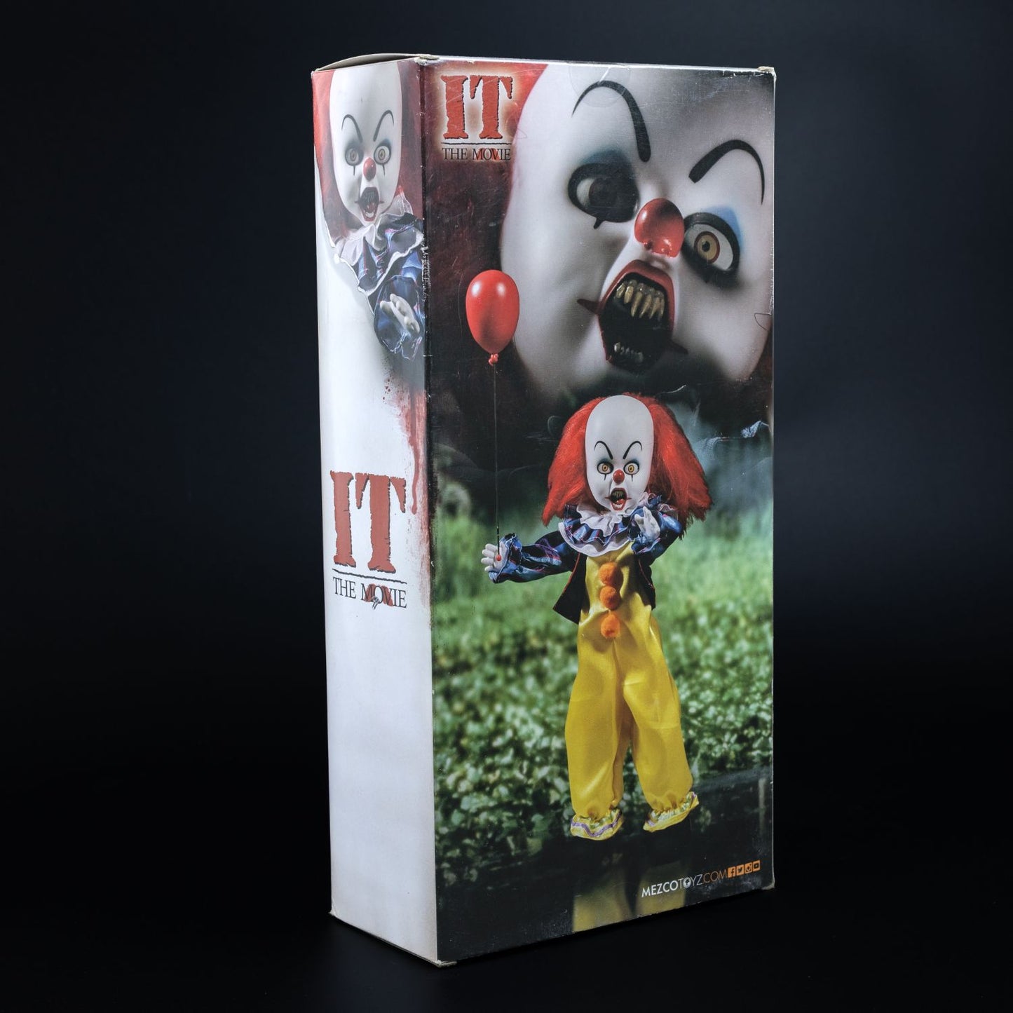 Living Dead Dolls: Pennywise - IT The Movie Action Figur - NRFB / Neu & OVP