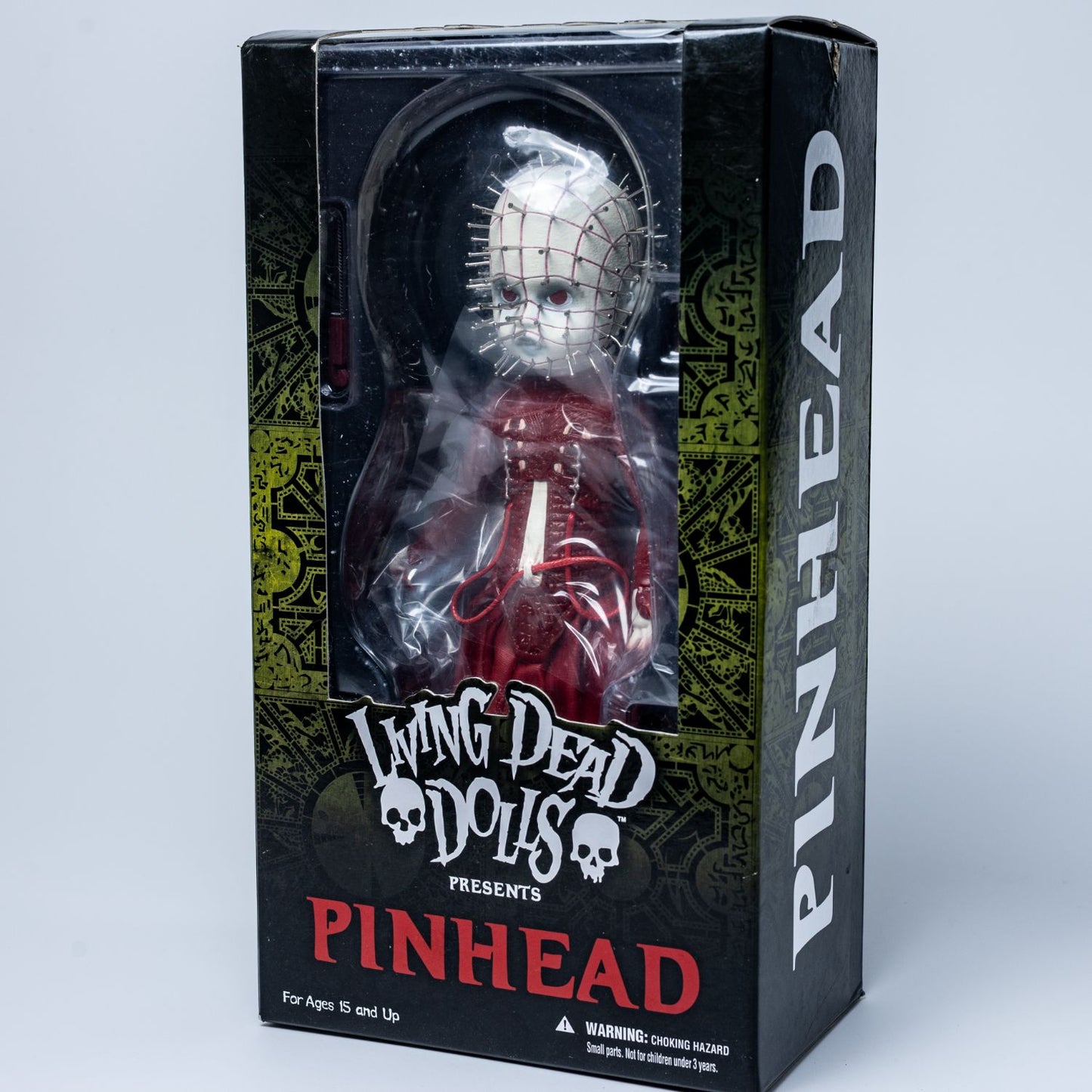 Living Dead Dolls: Pinhead - Hellraiser 3 Figur Crimson Red (Selten) - Neu & OVP