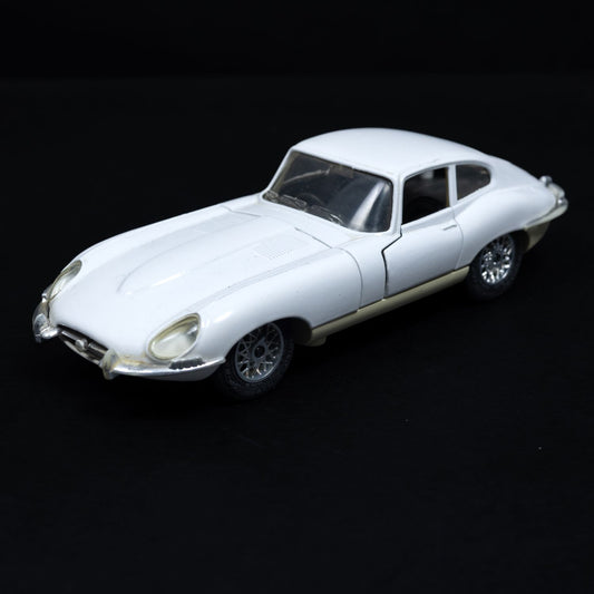 Majorette - Jaguar E - Stand-Modell - Maßstab 1:24 - Weiß