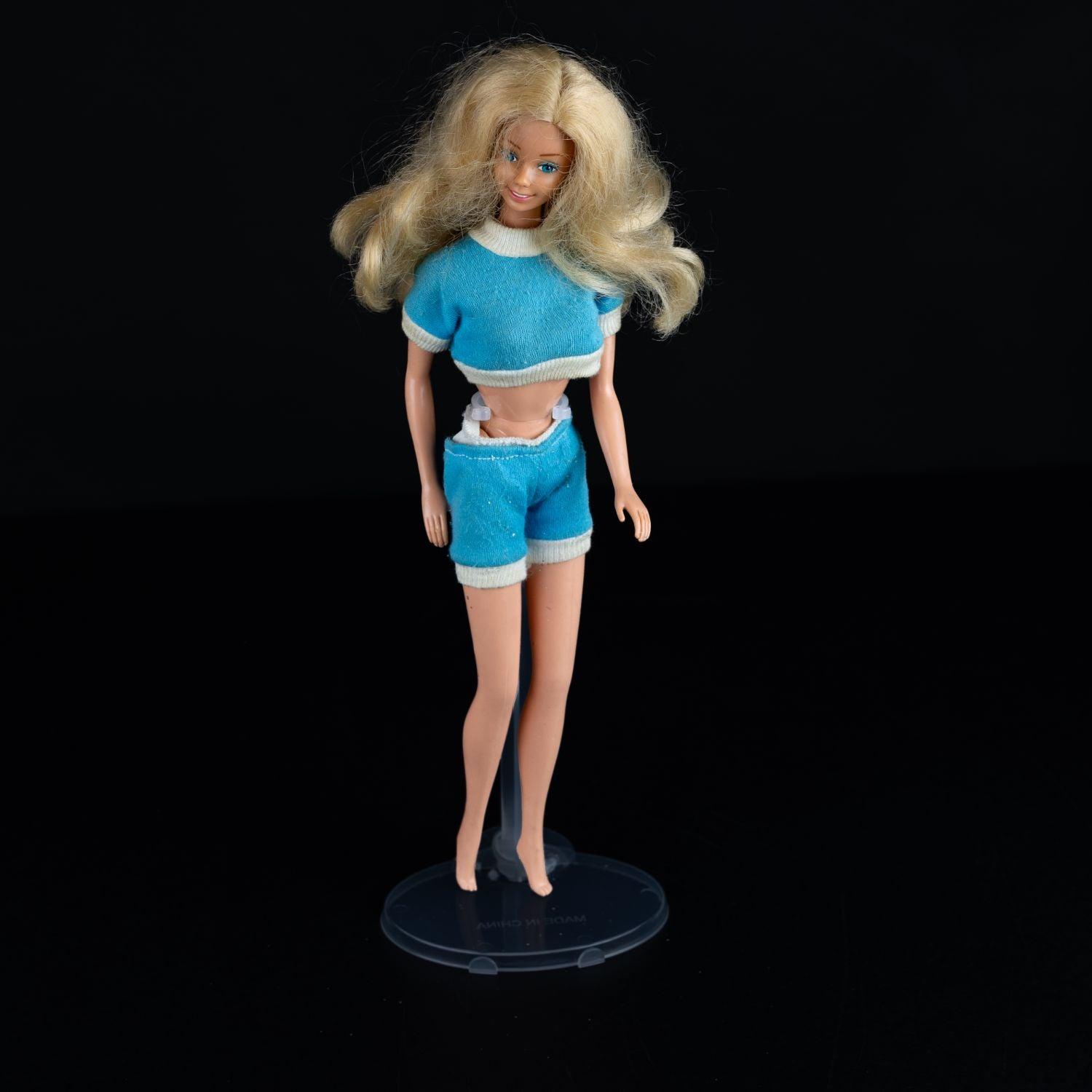 malibu-barbie-1997-1981-superstar-face-mit-clone-fashion-spaete-70er-4 - Utopia Collectibles