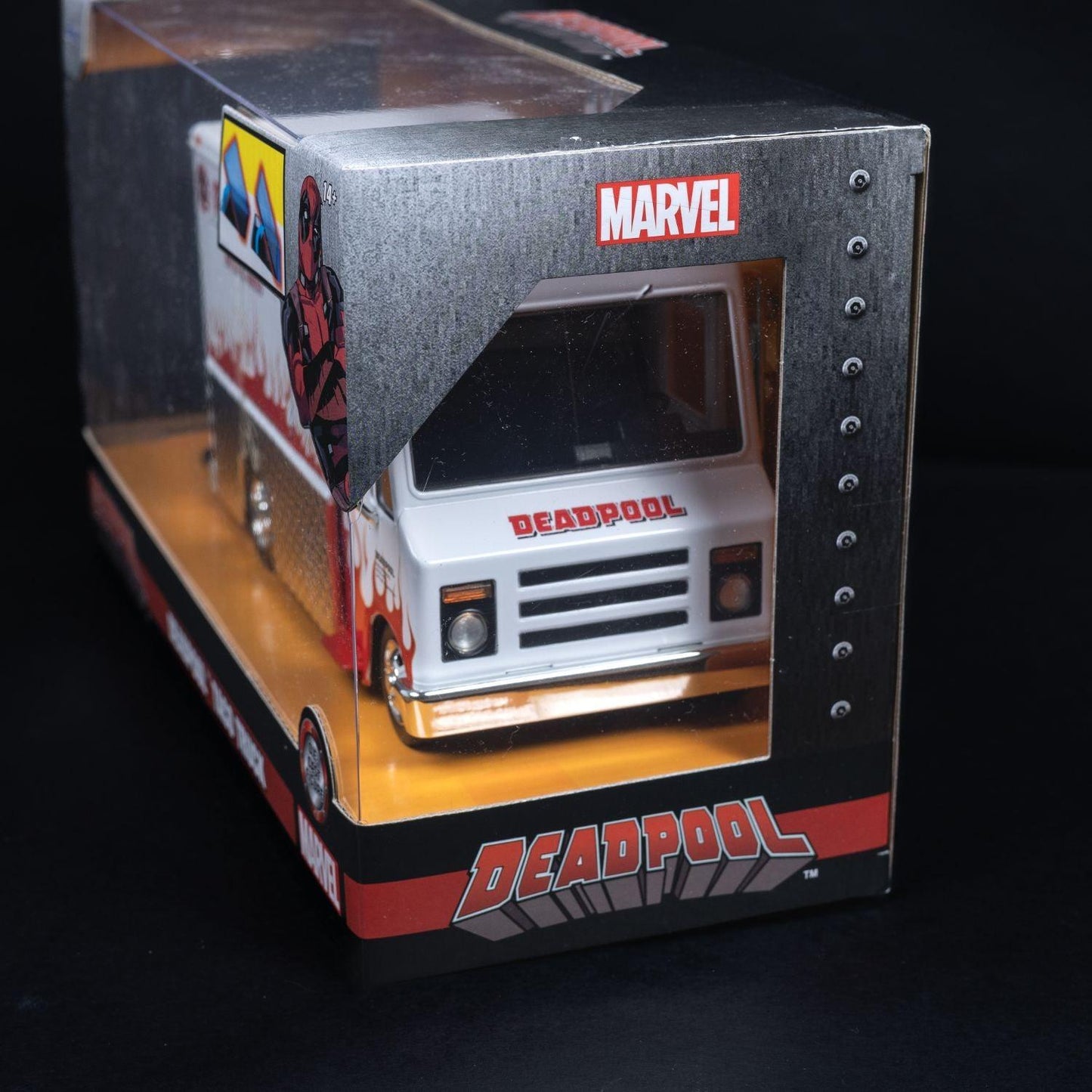 marvel-deadpool-taco-truck-die-cast-standmodell-mit-figur-124-ovp-3 - Utopia Collectibles