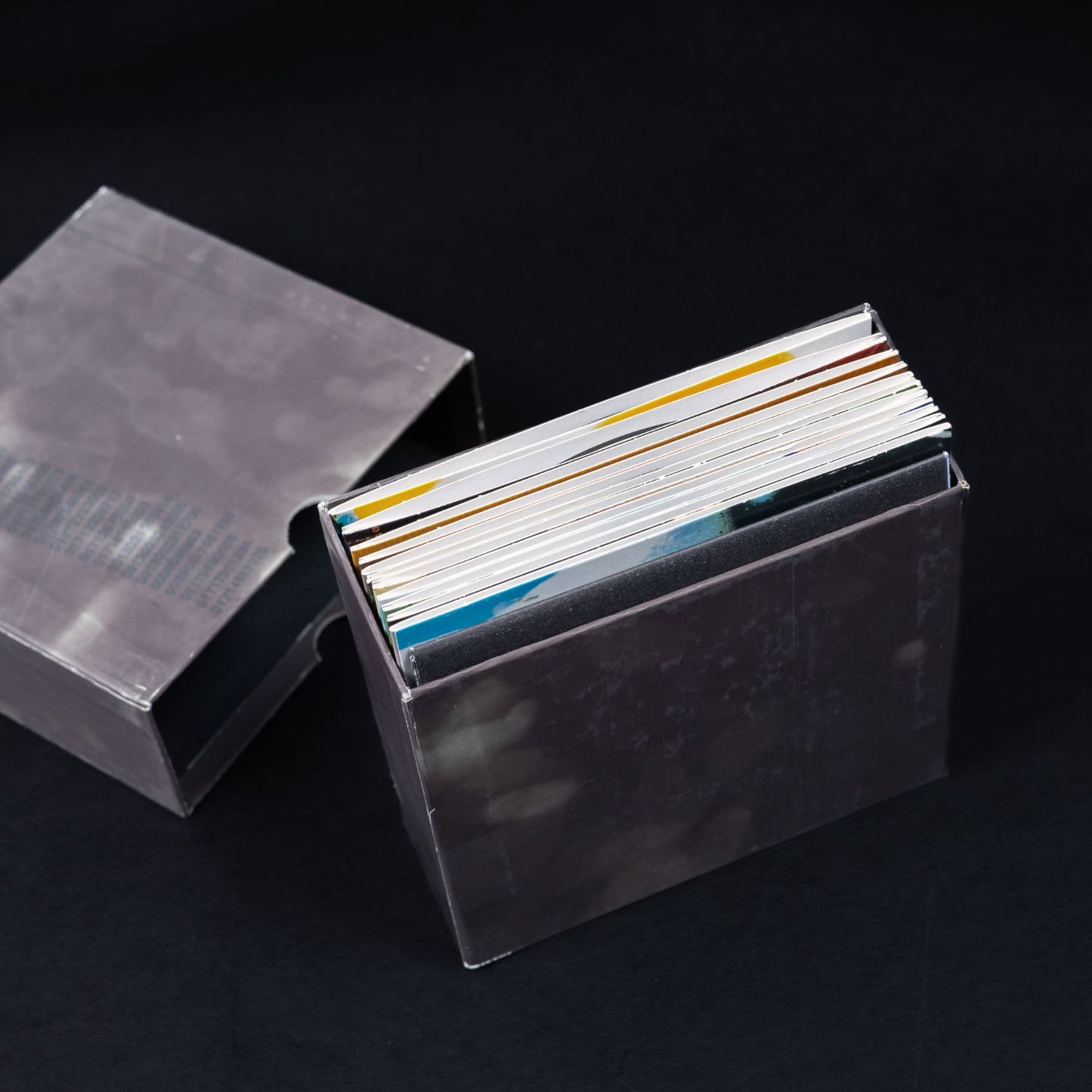 Massive Attack: Singles 90/98 - 11 CD Box - Limited Edition Compilation - NM/VG+