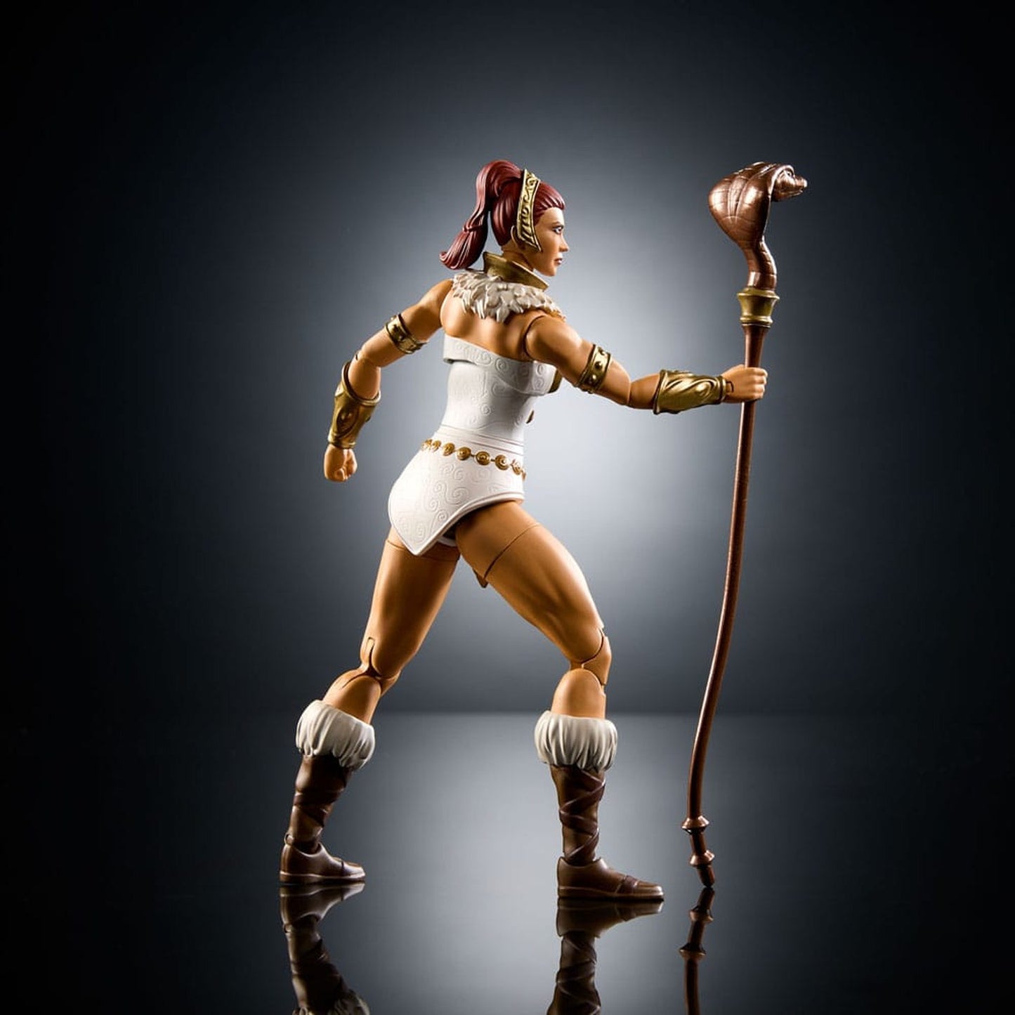Masters of the Universe New Eternia Actionfigur Teela 18 cm - Neu & OVP