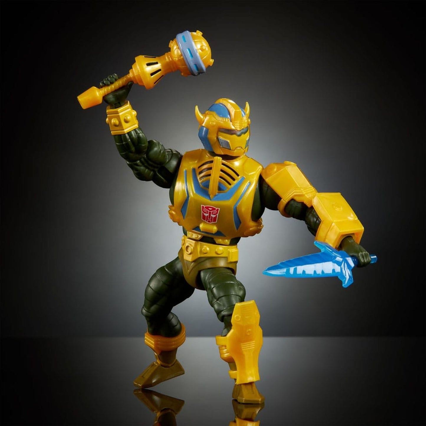 MOTU x Transformers Bumblebee Armor Man-At-Arms Exclusive - Neu & OVP