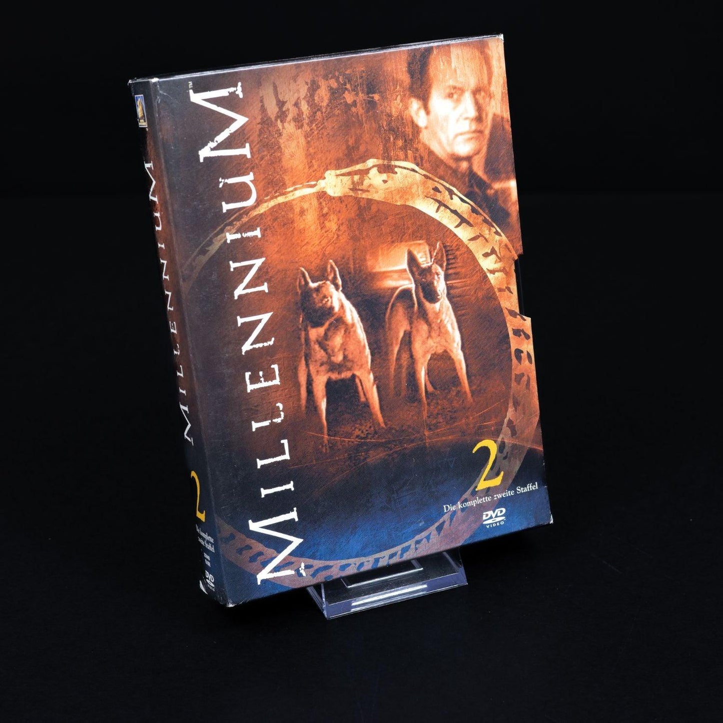 millennium-staffel-2-dvd-pal-box-set-lance-henriksen-zustand-sehr-gut-1 - Utopia Collectibles