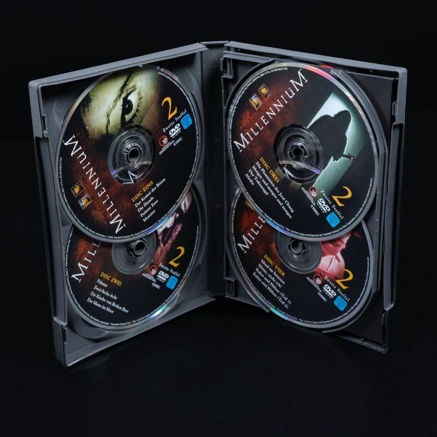 millennium-staffel-2-dvd-pal-box-set-lance-henriksen-zustand-sehr-gut-3 - Utopia Collectibles