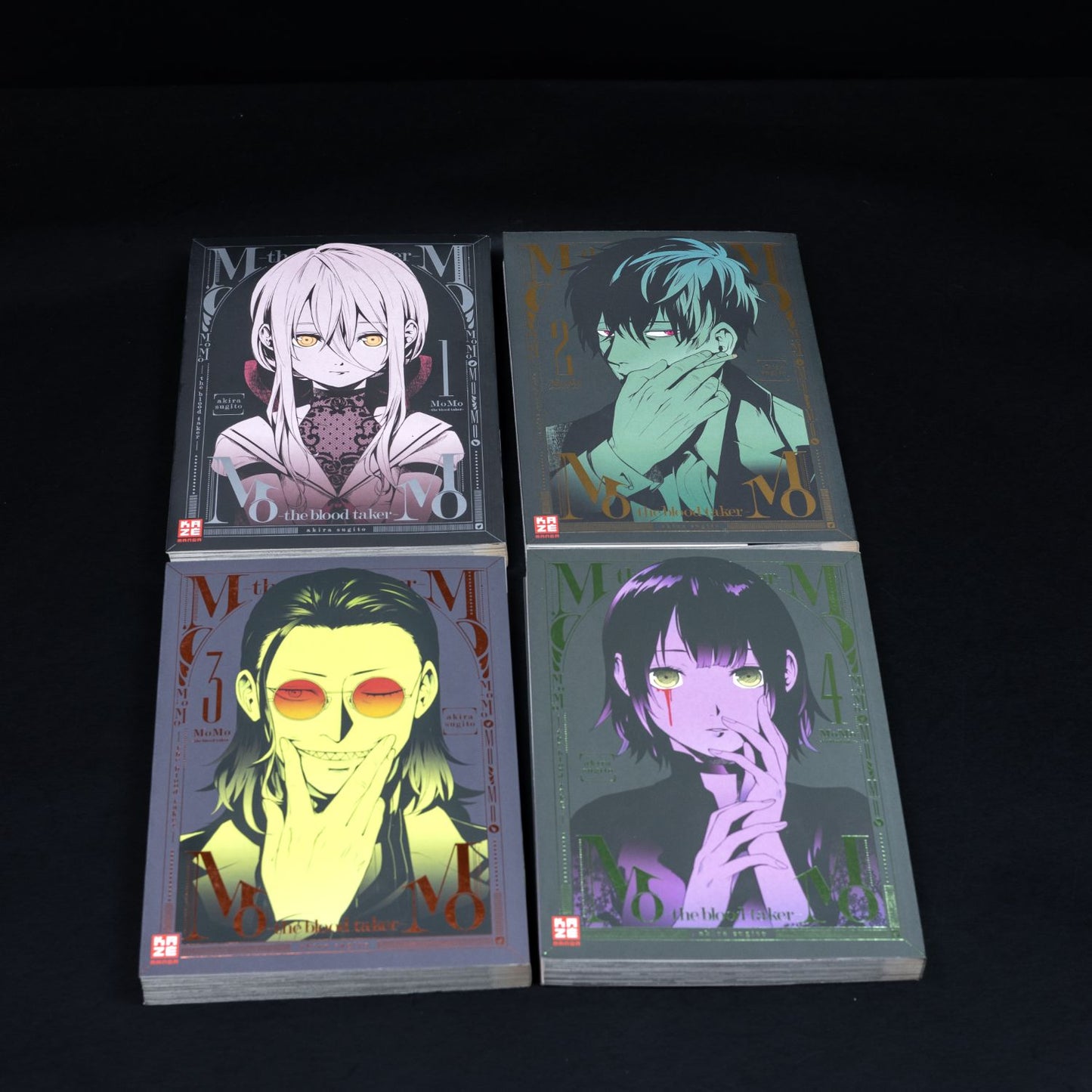 Momo - The Bloodtaker - Band 1-4 - KAZE Manga - 2019 - Deutsch - Neuwertig