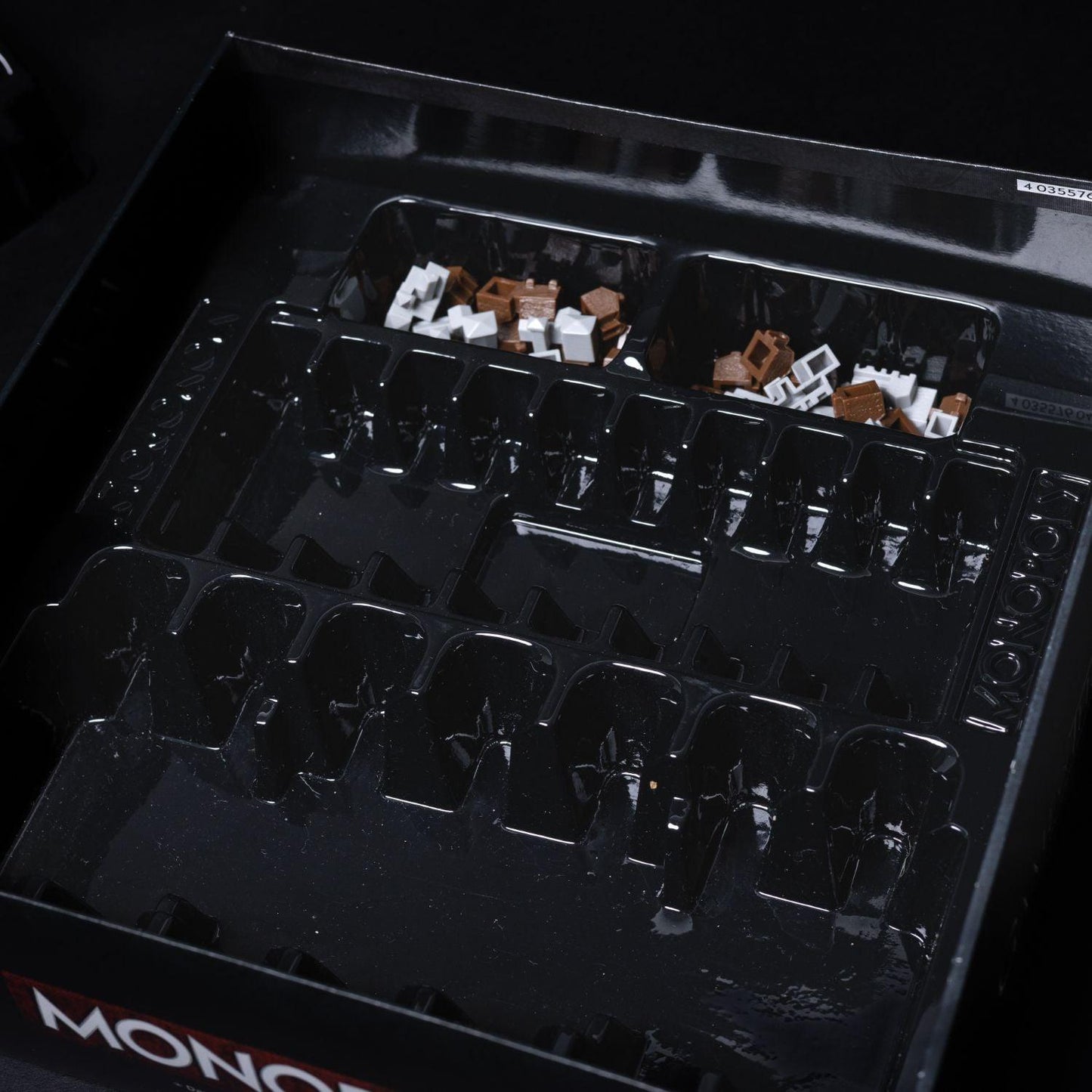 monopoly-game-of-thrones-collectors-edition-komplett-vollstaendig-deutsch-5 - Utopia Collectibles