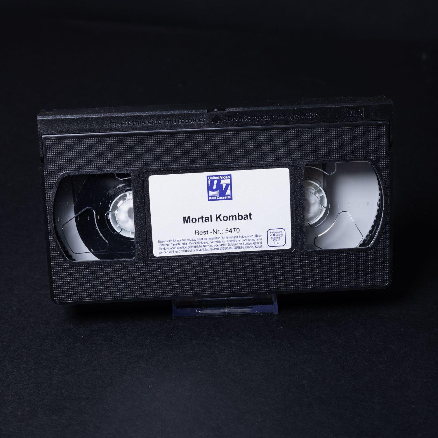 mortal-kombat-vhs-der-kult-film-von-1995-christopher-lambert-deutsch-3 - Utopia Collectibles