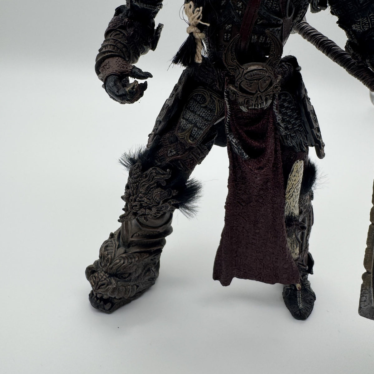 Mythic Legions Vorgus Vermillius - Action-Figur - 18 cm - Zustand Sehr Gut