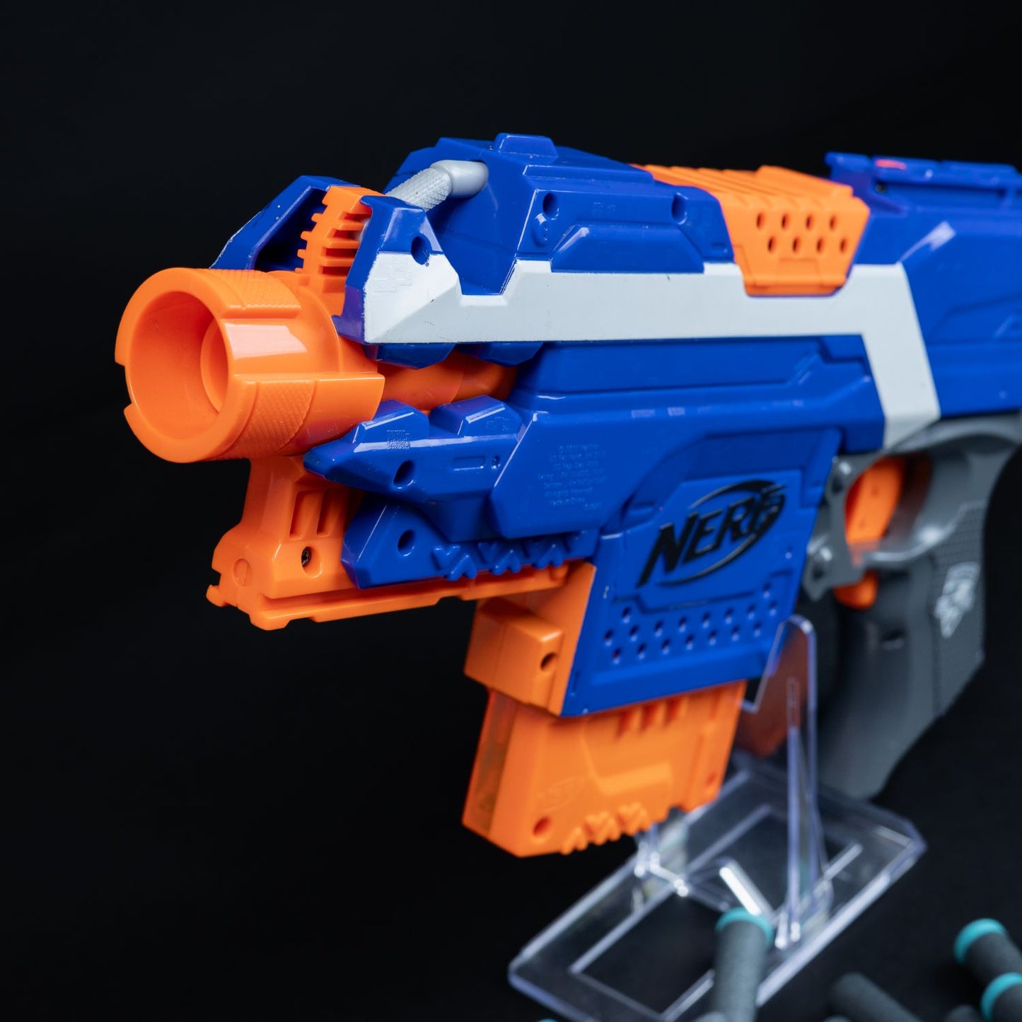 Nerf Gun - N-Strike Elite Stryfe blau mit 6er Magazin und 20 Darts - geprüft