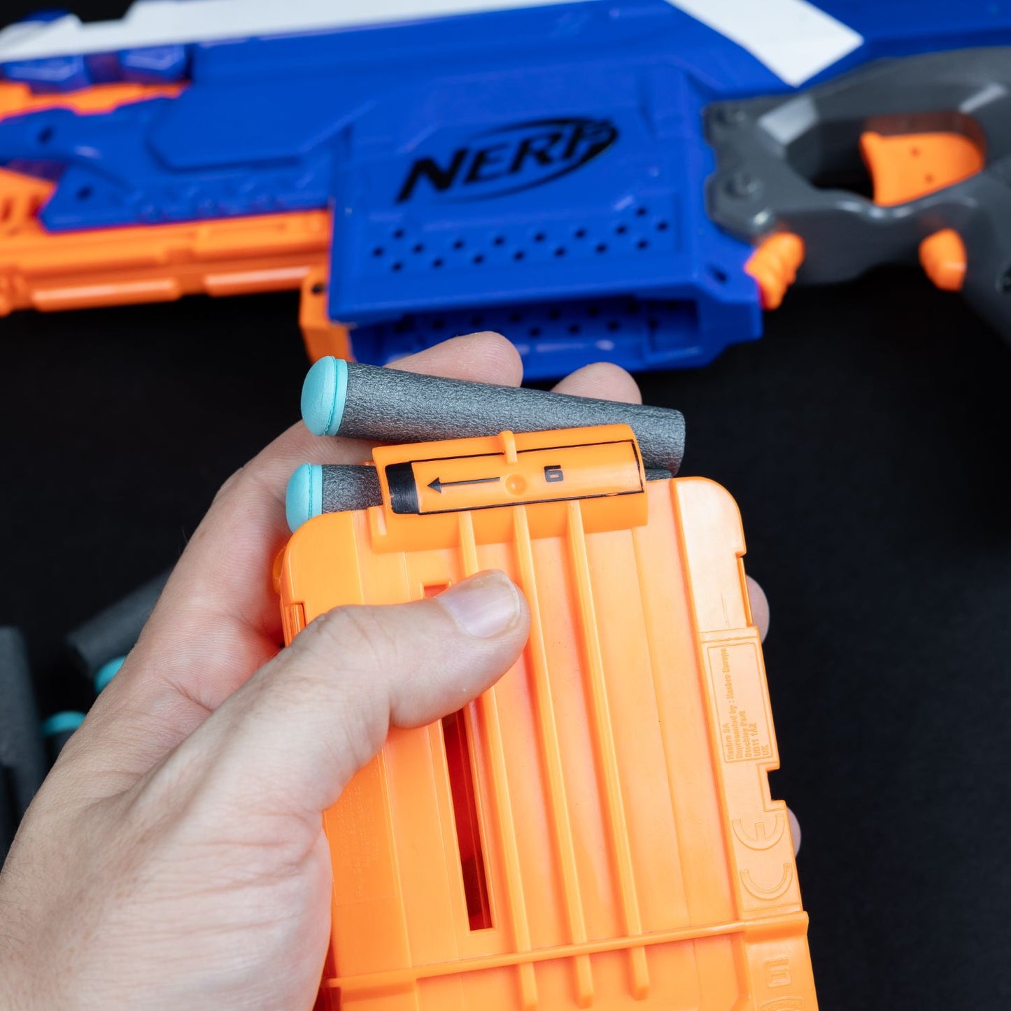 Nerf Gun - N-Strike Elite Stryfe blau mit 6er Magazin und 20 Darts - geprüft
