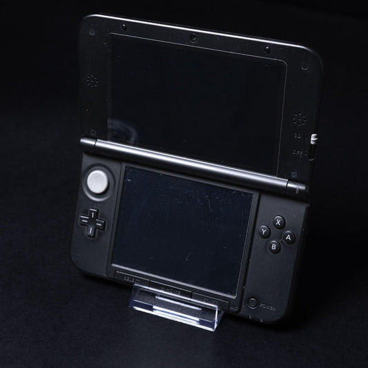 Nintendo 3DS XL - Rot - Mit 4 GB SD Memory Card - Zustand Sehr Gut