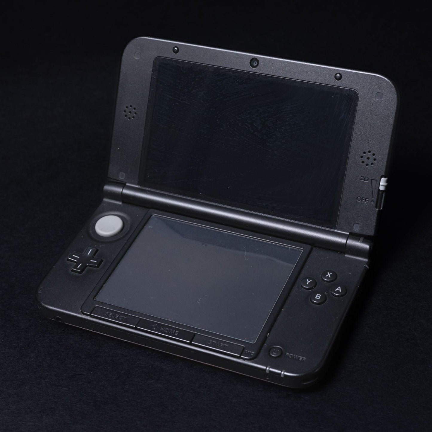 Nintendo 3DS XL - Rot - Mit 4 GB SD Memory Card - Zustand Sehr Gut