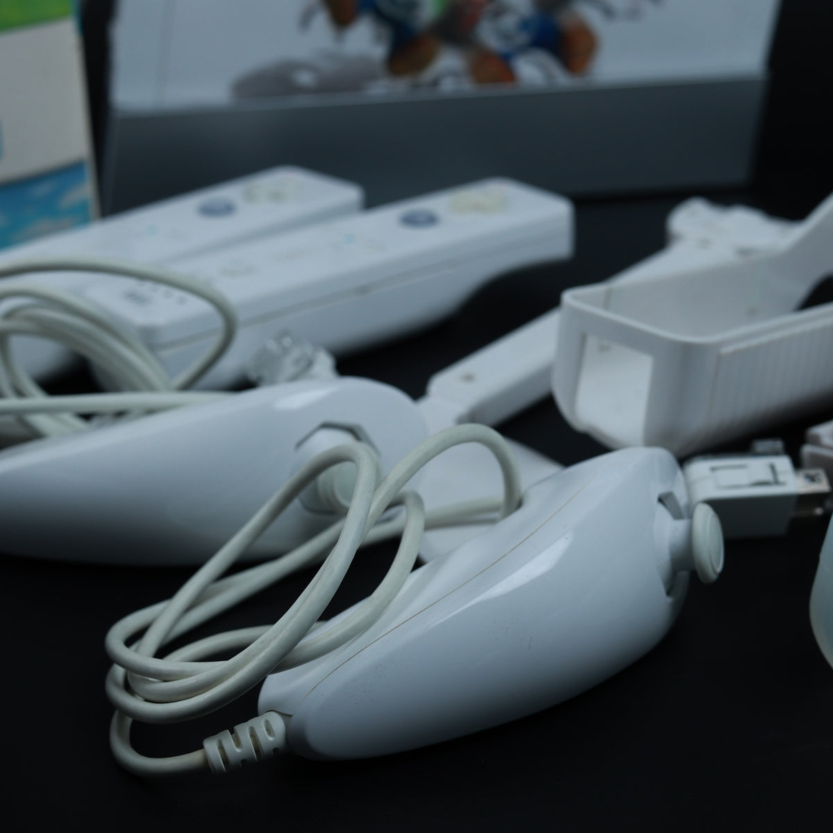 Nintendo Wii Konsole (Mario Kart Design) + Wii Sports Paket - Zustand Sehr Gut