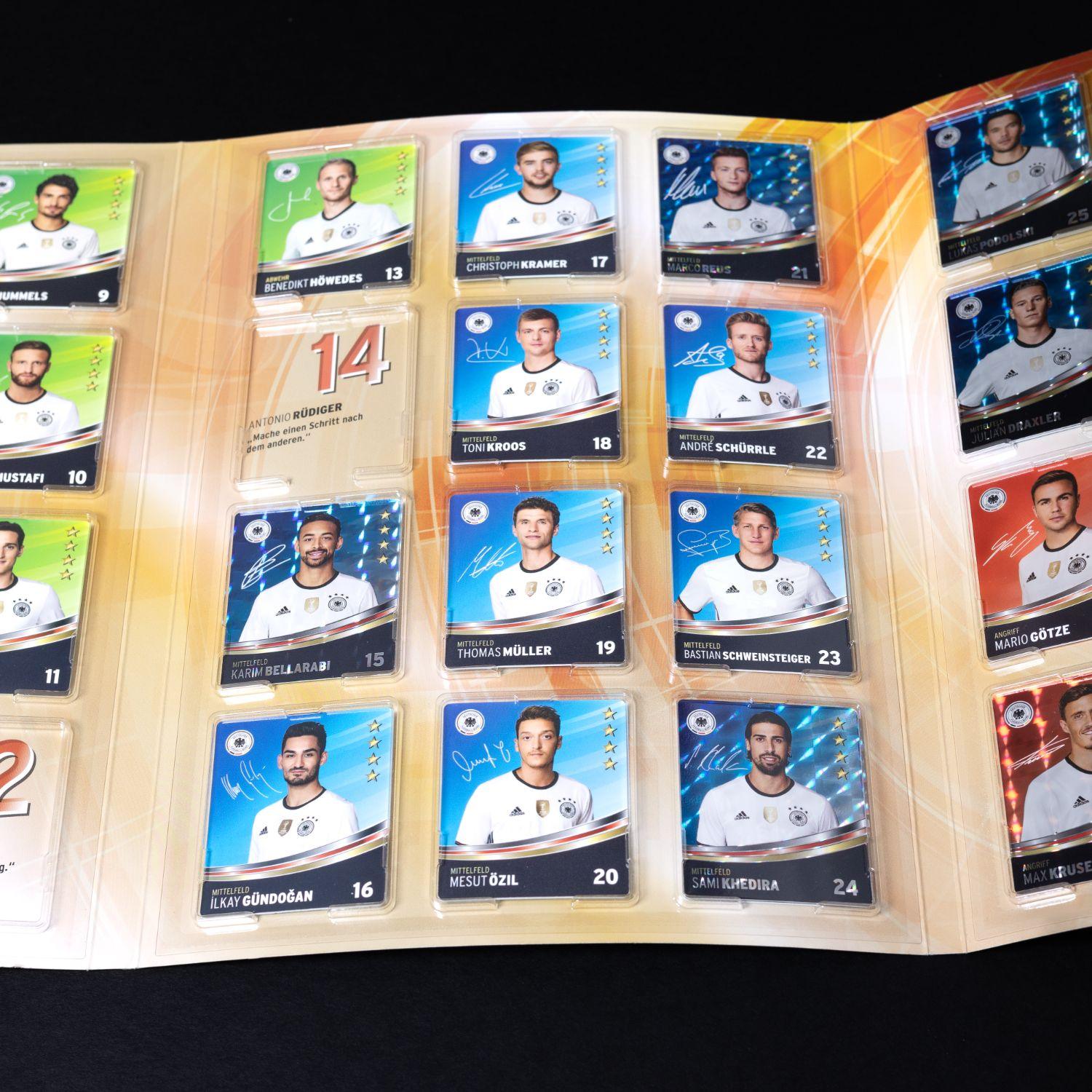 offizielles-dfb-sammelalbum-rewe-sammelbilder-33-von-36-karten-enthalten-3 - Utopia Collectibles