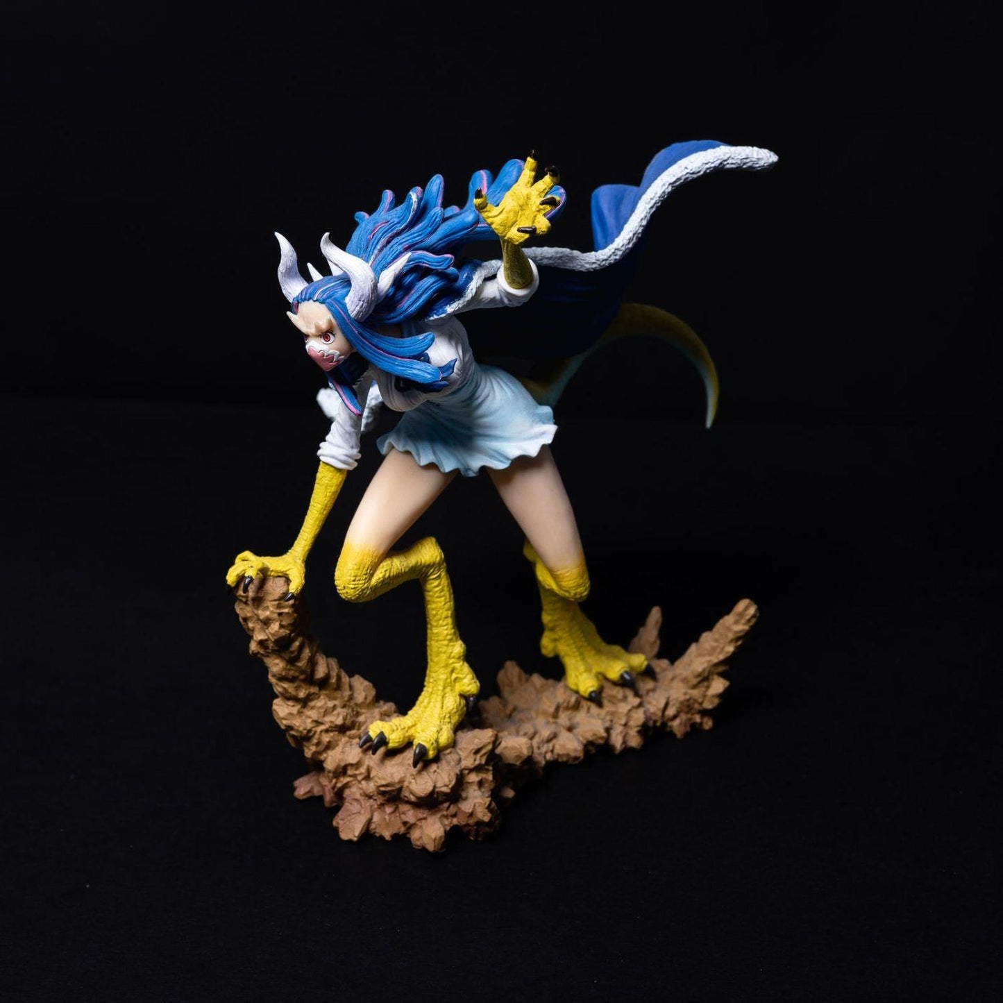 one-piece-girls-collection-ulti-statue-20-cm-vinyl-figur-neuwertig-1 - Utopia Collectibles