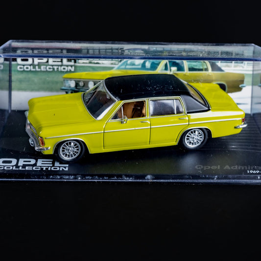 Opel Collection - Admiral B (1969-1977) - 1:43 Stand-Modell - Mini-Vitrine