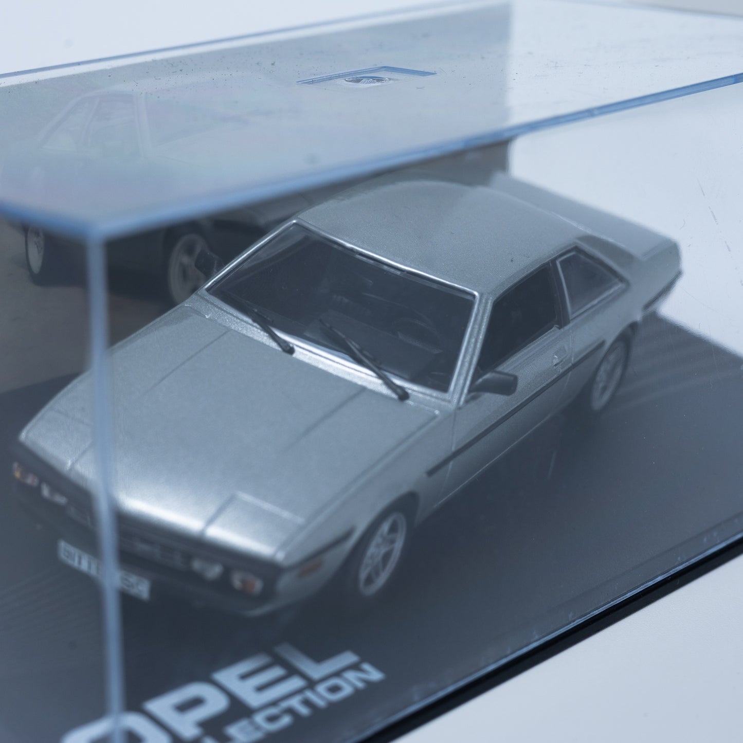 Opel Collection - Bitter SC (1981-1989) - 1:43 Standmodell - Mini-Vitrine