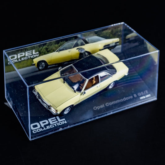 Opel Collection - Commodore B GS/E (1972-1977) - 1:43 Standmodell - Mini-Vitrine