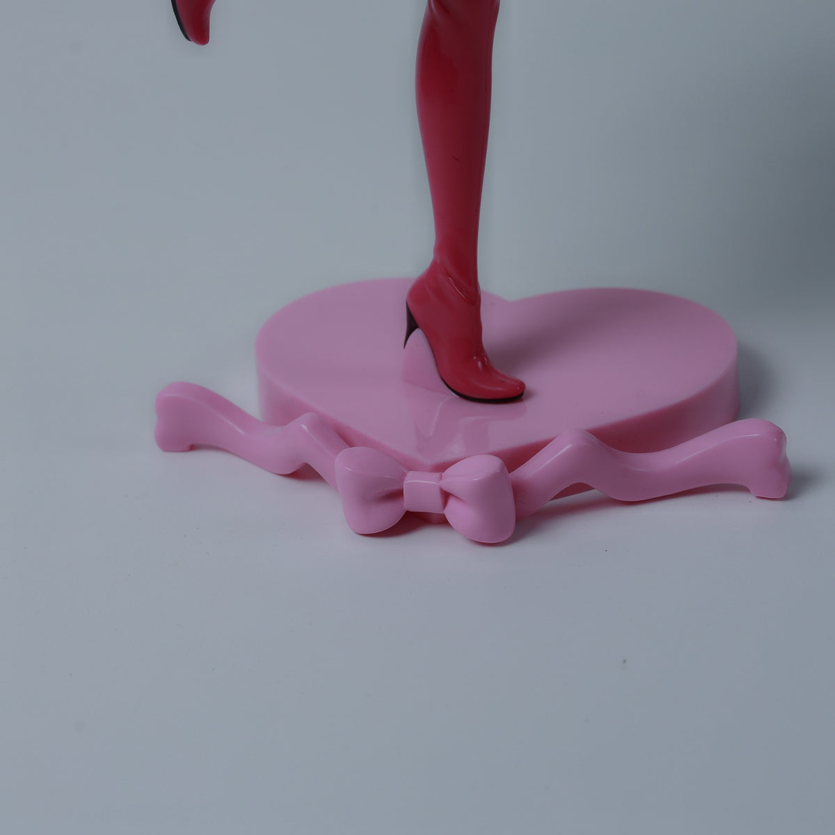 Oshi No Ko - Ai Hoshino - 18 cm Anime Statue mit Sockel - Zustand Sehr Gut