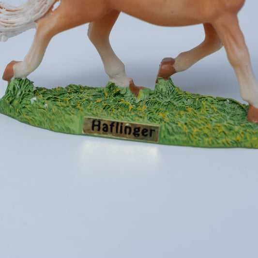 Panini Haflinger - Limited Edition Pferde-Figur - Wave 1 - Statue 2 of 6