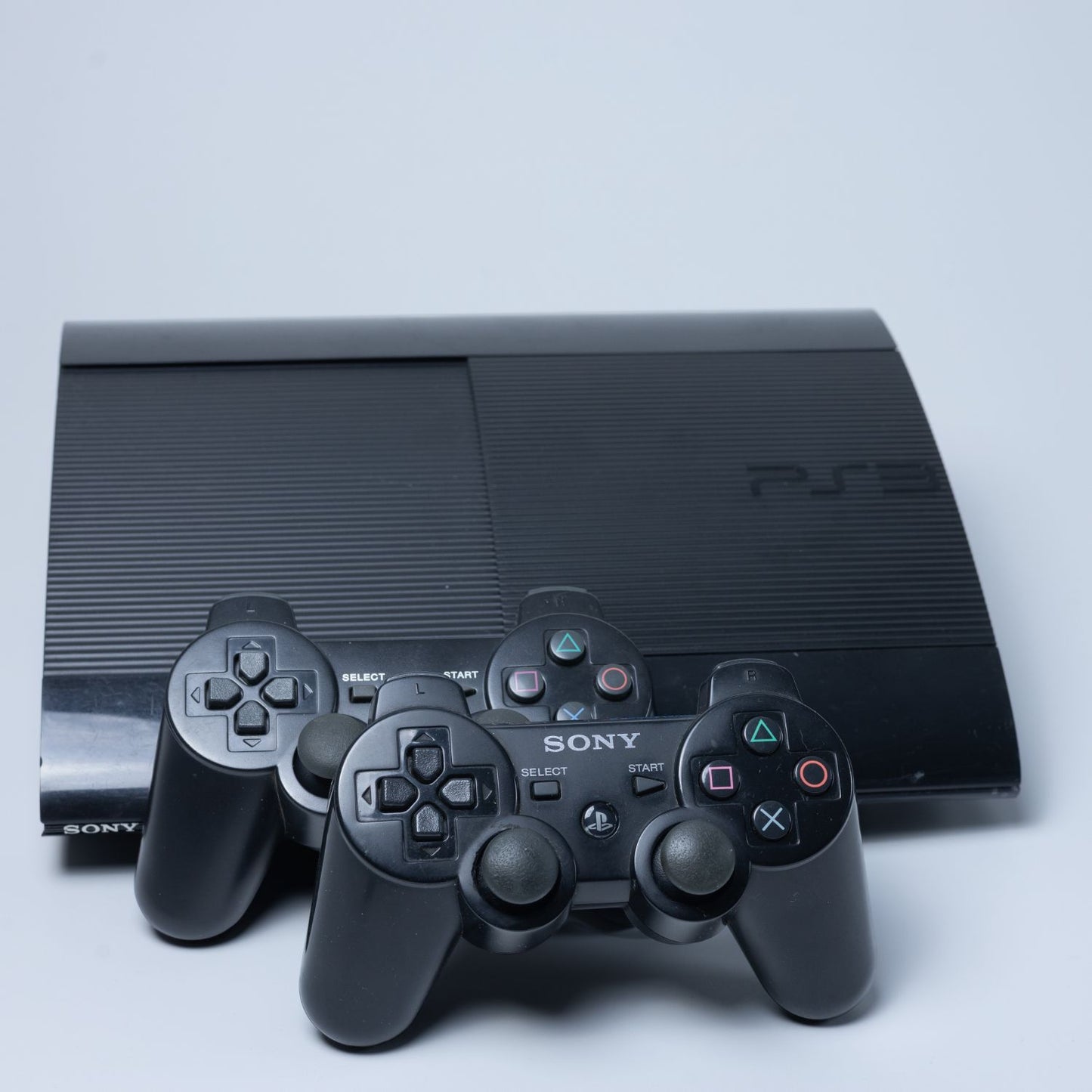 Playstation 3 (PS3) Ultra Slim Konsole - PAL - mit 2 Controller (1x Dualshock 3)