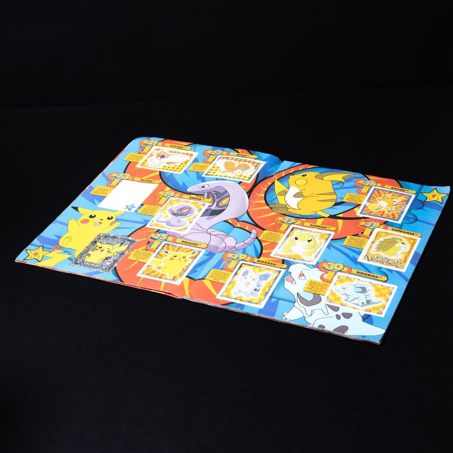 pokmon-sticker-album-panini-1999-237-von-276-stickern-eingeklebt-5 - Utopia Collectibles