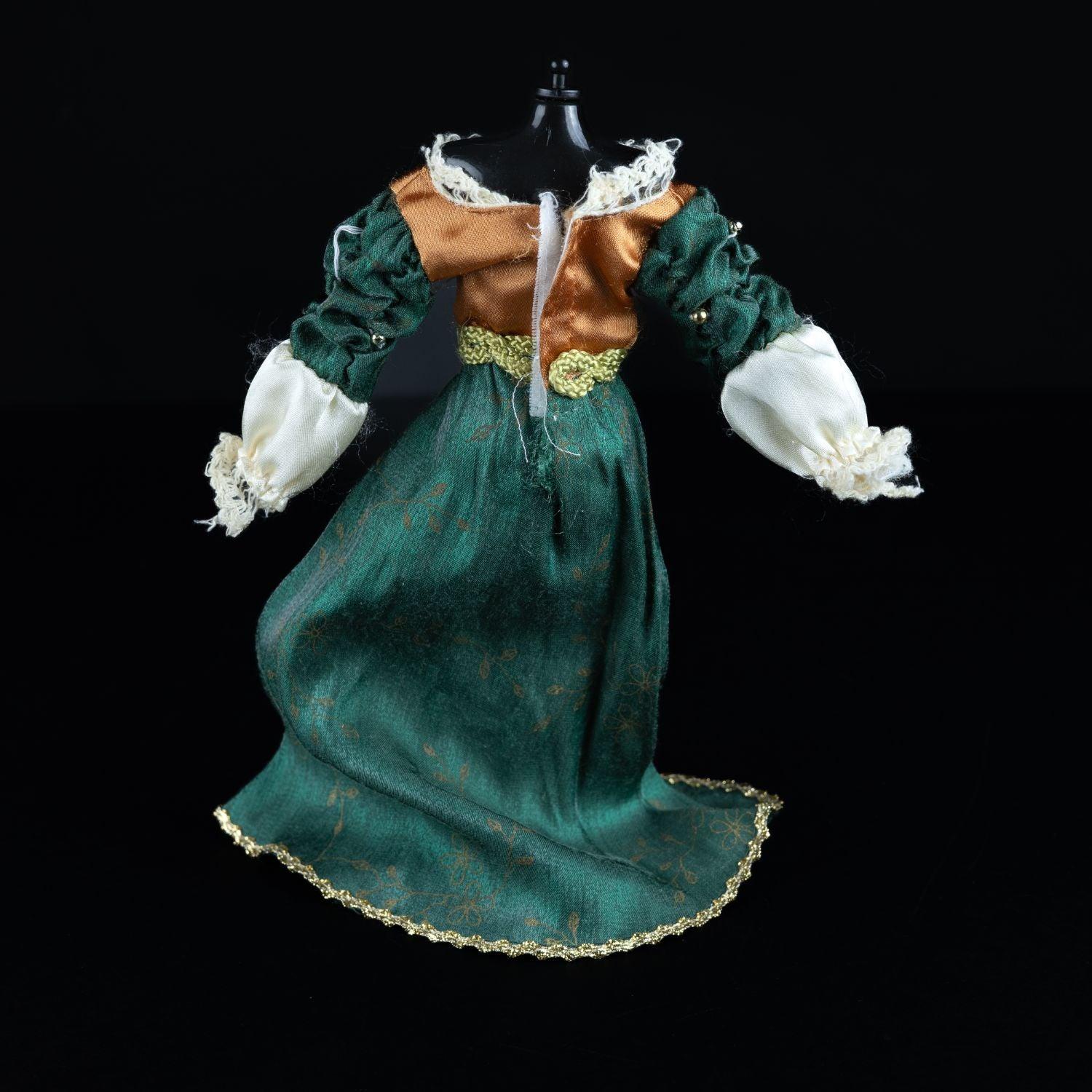 puppen-kleid-kompatibel-mit-barbie-mittelalter-inspiriert-gebraucht-2 - Utopia Collectibles