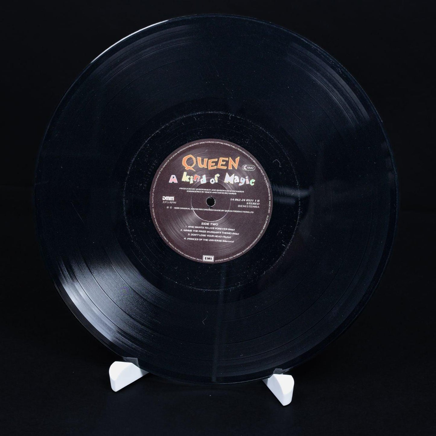 queen-a-kind-of-magic-dmm-vinyl-lp-12-schallplatte-nm-nm-6 - Utopia Collectibles