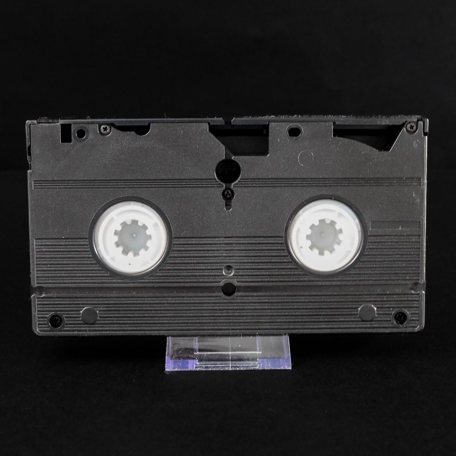 record-of-lodoss-war-vhs-vol-1-episoden-1-3-ungekuerzte-originalfassung-5 - Utopia Collectibles
