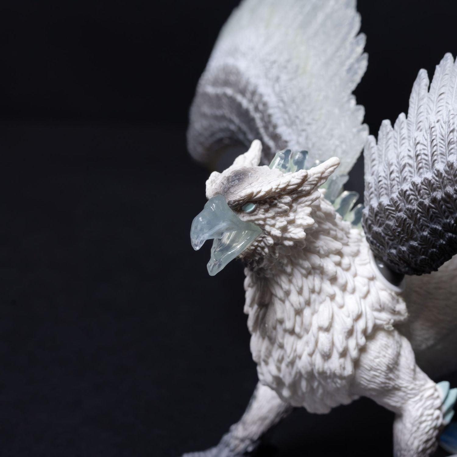 schleich-tier-figur-eldrador-eis-greif-modell-70143-mit-faehnchen-etikett-4 - Utopia Collectibles