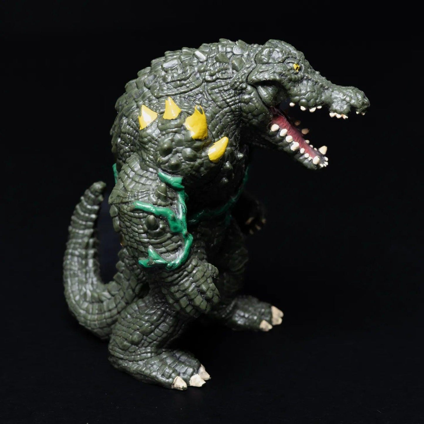 schleich-tier-figur-eldrador-kampfkrokodil-modell-42497-ohne-waffe-3 - Utopia Collectibles